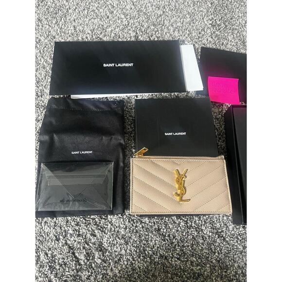 YSL Yves Saint Laurent Cassandre Matelasse Fragments Zipped Card Case Dark Beige - Picture 1 of 14